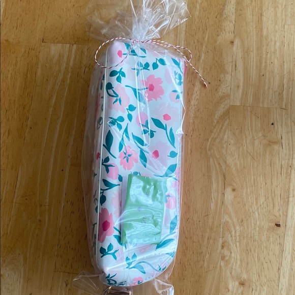 kate spade Pink Floral Zip Pencil Pouch NWT However it only comes eraser - Picture 8 of 9